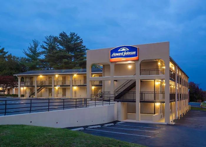 Resort: Howard Johnson By Wyndham College Park